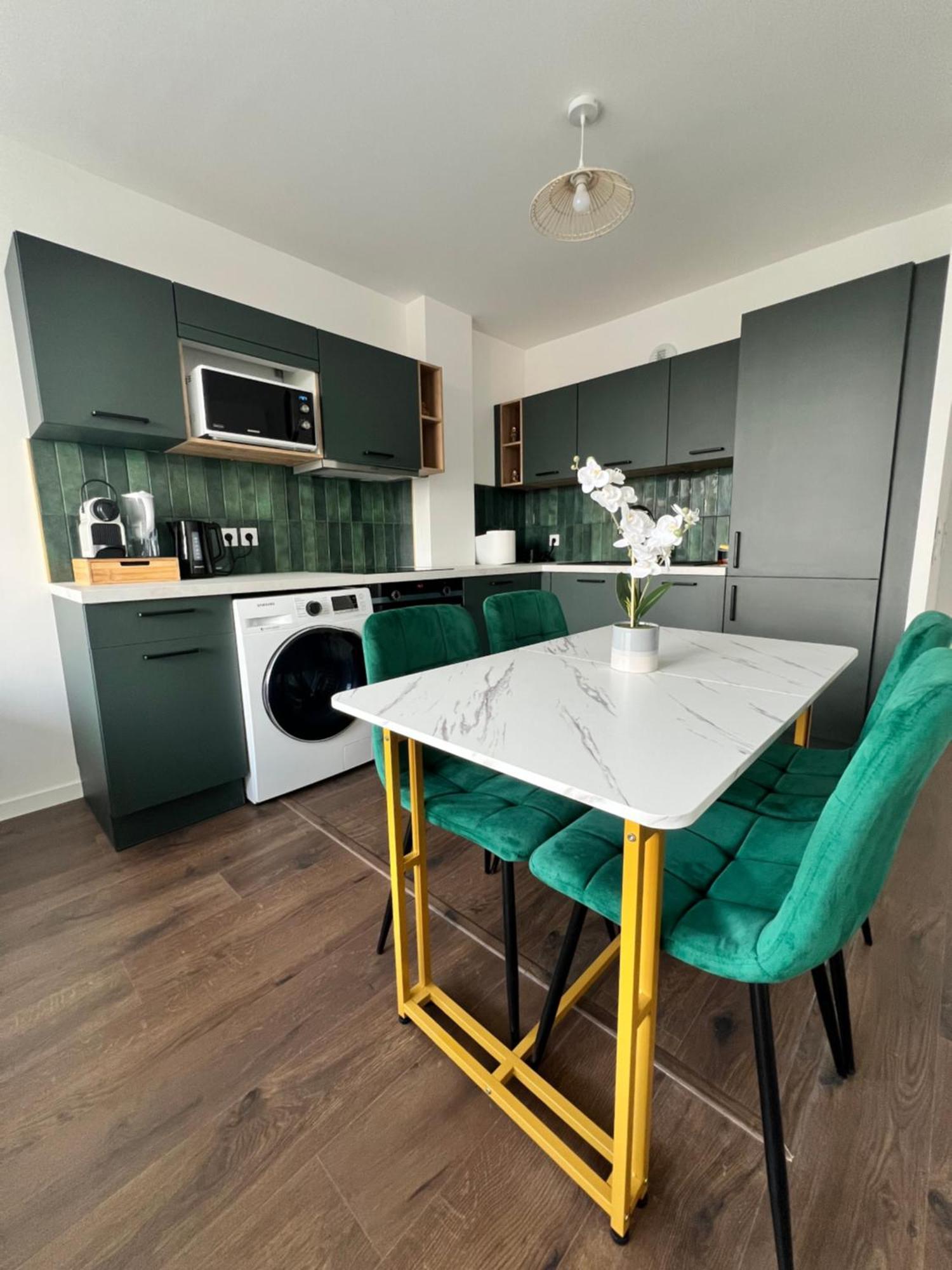 L'Asian - New T2 Proche Gare Vitry-sur-Seine Ngoại thất bức ảnh